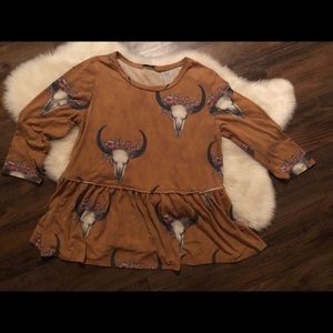 Skull head flowy top